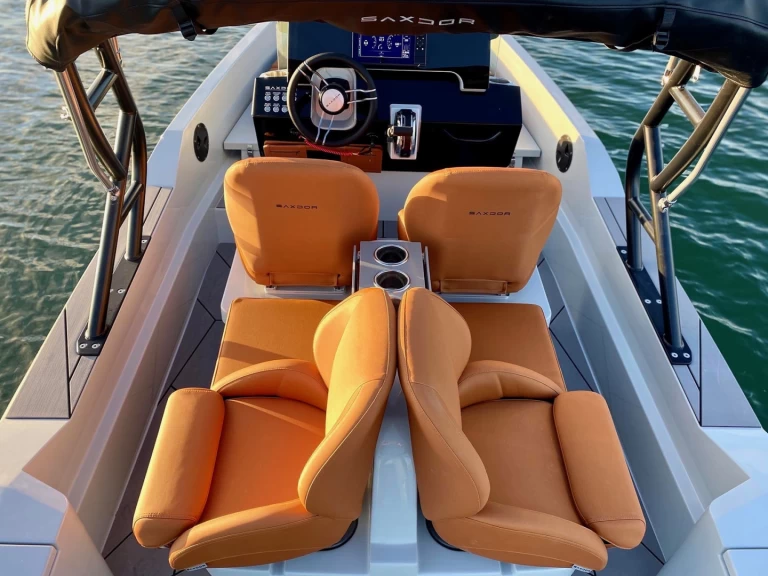 YachtCharter in Puerto deportivo Marina Rubicon - Saxdor Saxdor 200  auf SamBoat