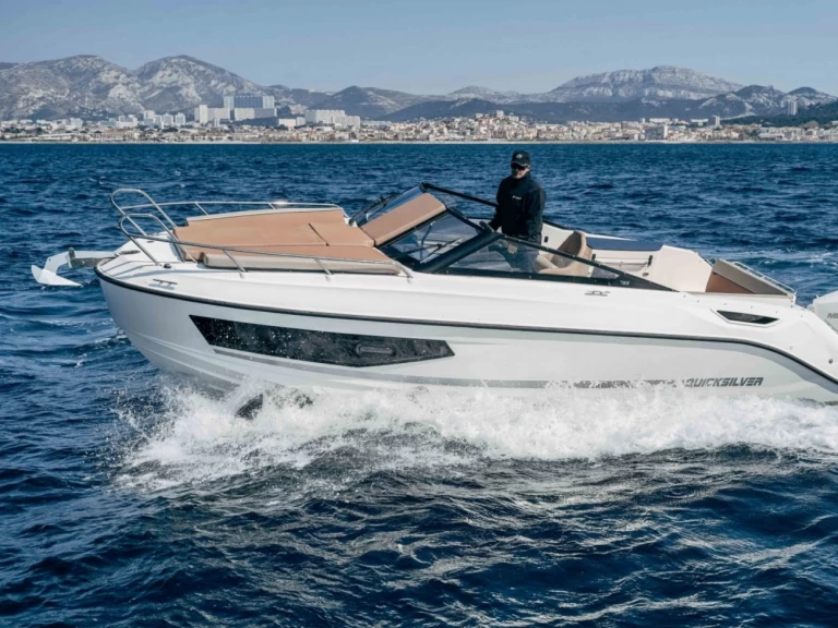 Motorboot mieten in Marseille - Quicksilver Activ 755 Cruiser