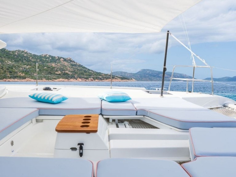 Boot mieten Nisida günstig Lagoon 46 Iconic