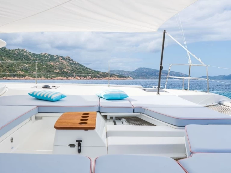 Boot mieten Nisida günstig Lagoon 46 Iconic