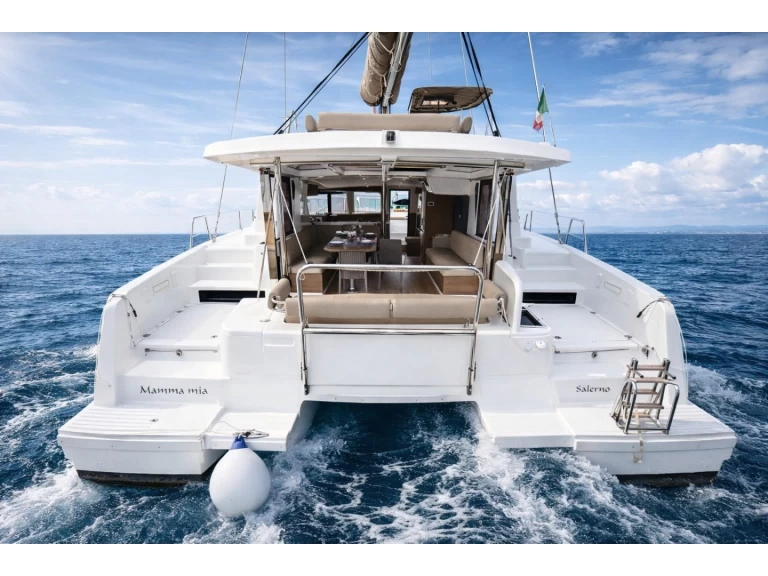 Ein Bali Bali 4.2 mieten in Salerno