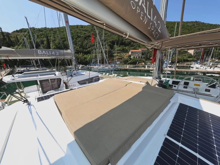 Katamaran mit oder ohne Skipper Bali mieten in Komolac