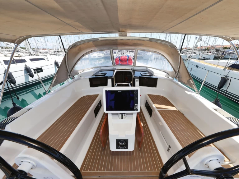 YachtCharter in Biograd na Moru - Hanse Hanse 388 auf SamBoat