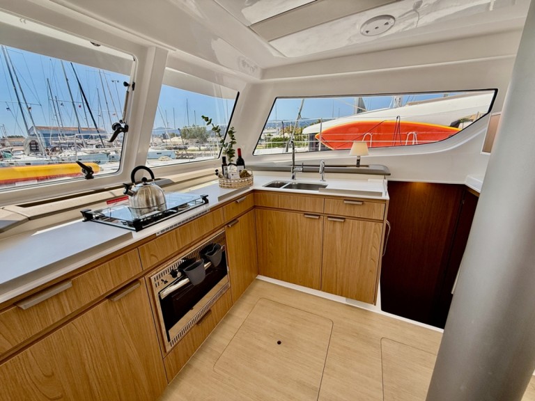 Katamaran mieten in Nidri - Bali Bali Catspace Voile