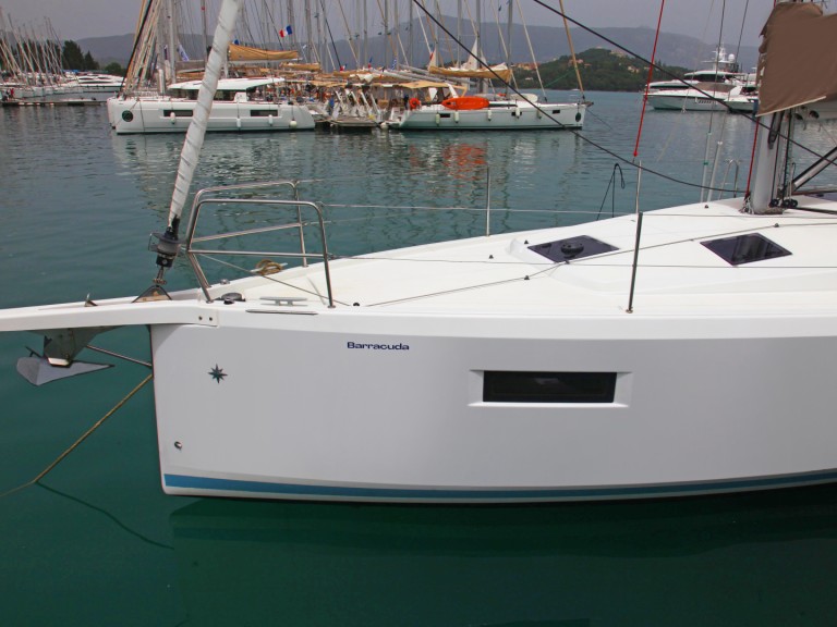 Boot mieten Benítses günstig Sun Odyssey 410
