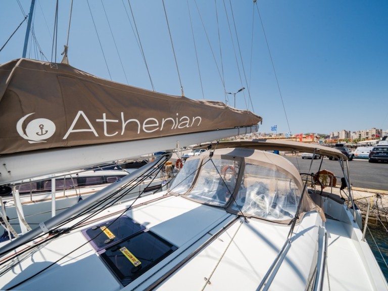 Segelboot mieten in Lavrion - Jeanneau Sun Odyssey 440
