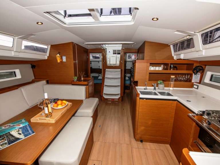 Segelboot mieten in Neo Klima - Jeanneau Sun Odyssey 490