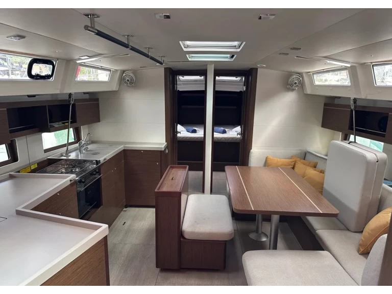 Vermietung Segelboot Bénéteau mit Führerschein