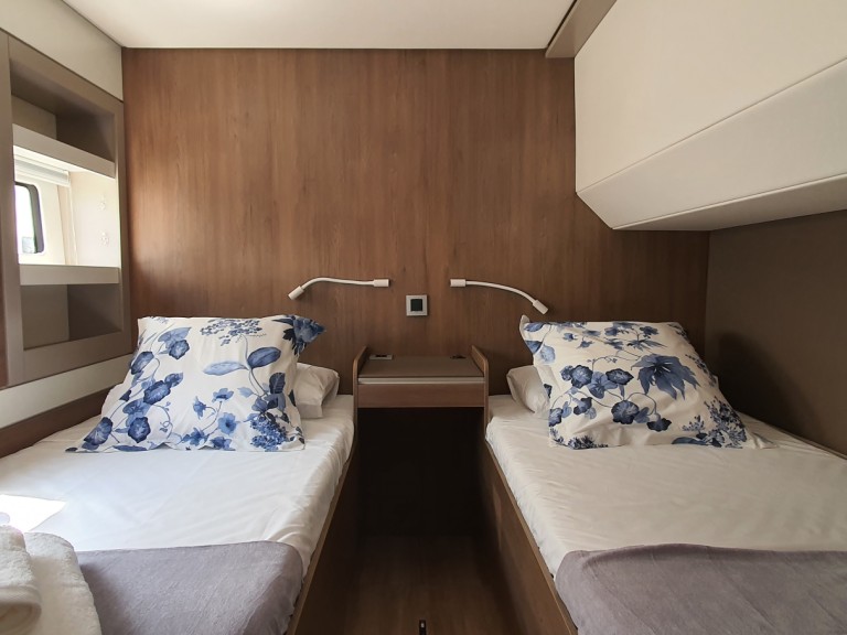 Katamaran mieten in Sitges zum besten Preis