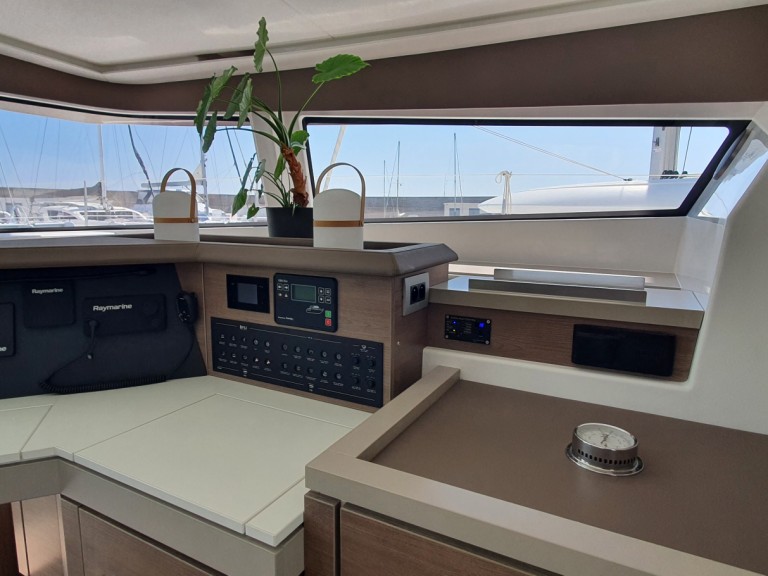 Boot mieten Sitges günstig Bali 5.4