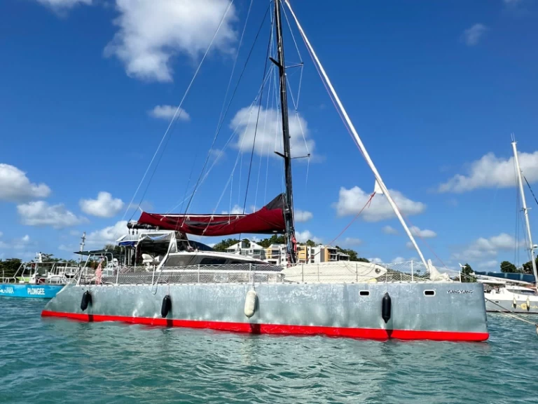 Katamaran mieten in Le Marin - Lazzi 47 Plan Caroff Lazzi 47