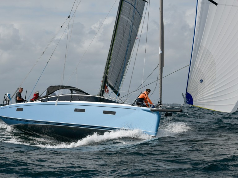 Boot mieten La Rochelle günstig JPK 39 FC