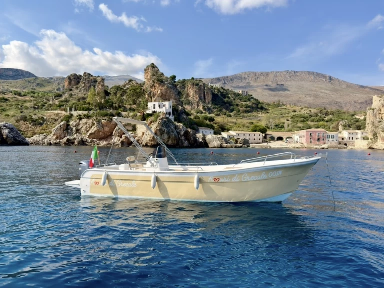 Vermietung Motorboot LIVER mit Führerschein