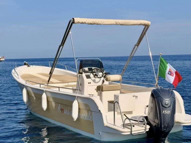 Motorboot mieten in Castellammare del Golfo zum besten Preis
