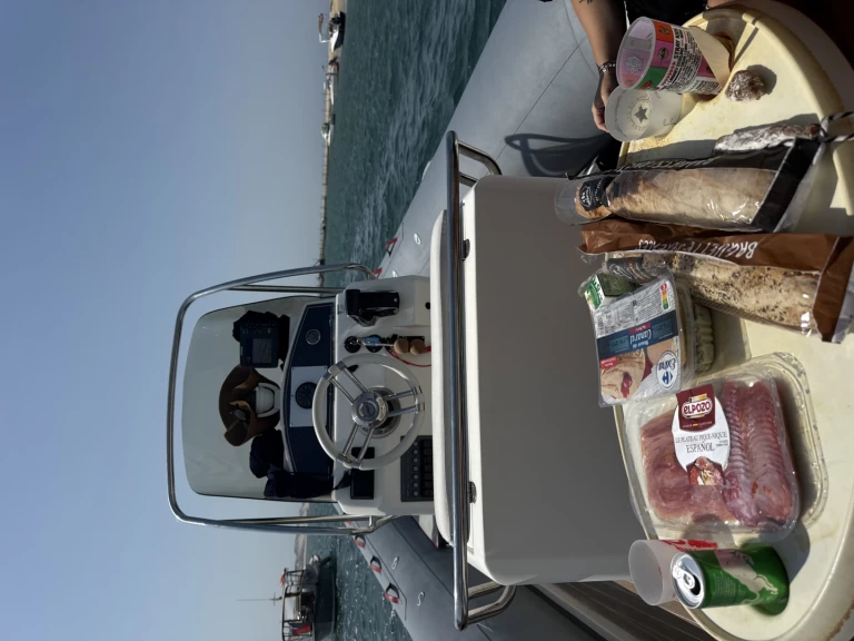 YachtCharter in Arcachon - Nuova Jolly King 700 Rs auf SamBoat