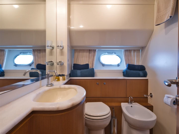 Bootsverleih Ferretti Ferretti 681 Sukošan Samboat