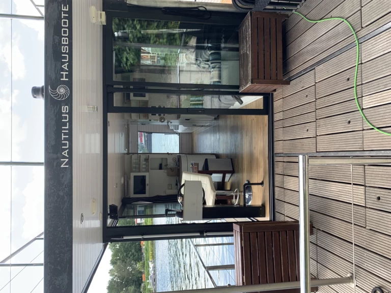 Ein Nautilus Hausboote Apartmentboot maxi mieten in Buchholz