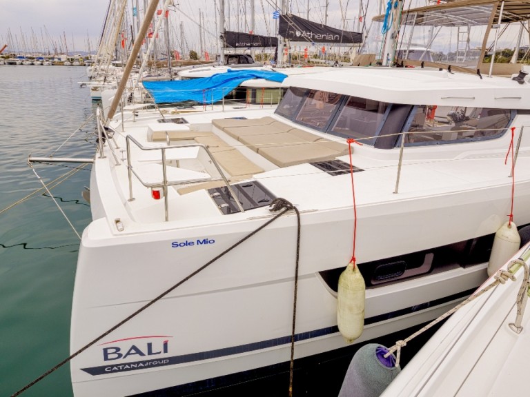 Katamaran mieten in Néa Péramos zum besten Preis