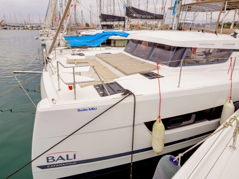 Katamaran mieten in Néa Péramos zum besten Preis