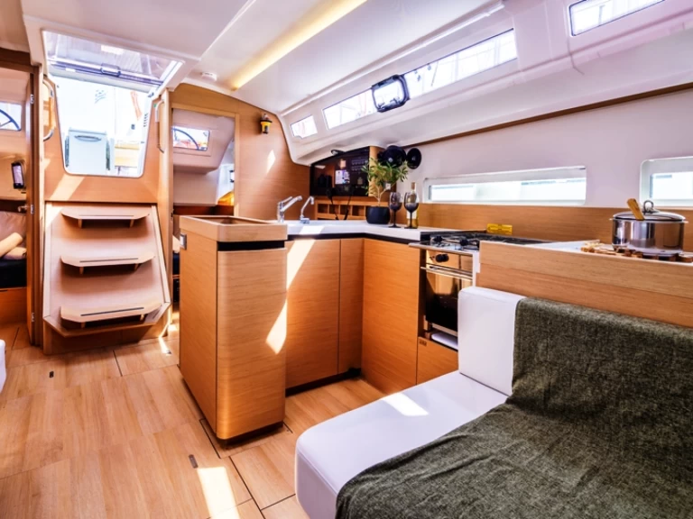 Vermietung Segelboot Jeanneau mit Führerschein