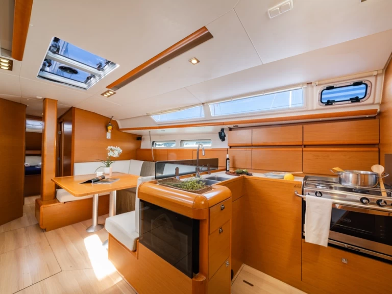 Vermietung Segelboot Jeanneau mit Führerschein