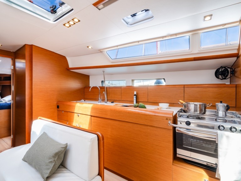 YachtCharter in Nidri - Jeanneau Sun Odyssey 479 auf SamBoat