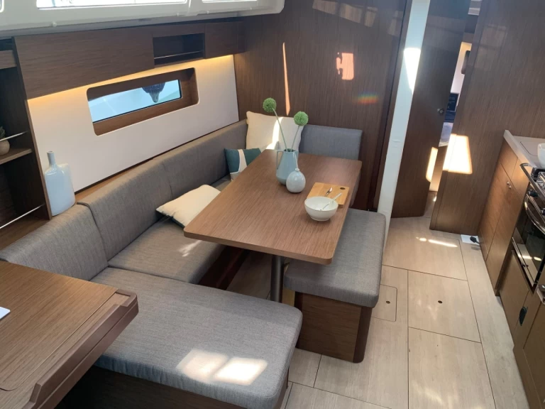 Vermietung Segelboot Bénéteau mit Führerschein