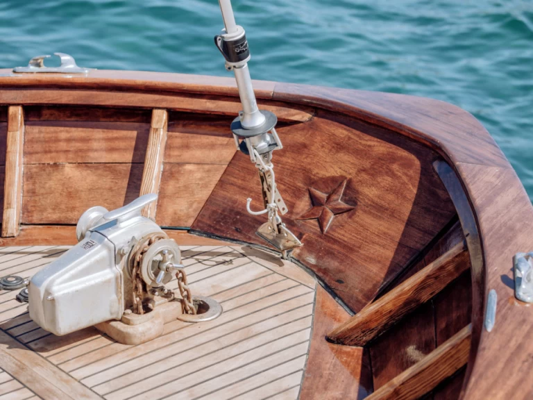 Ein Di Pinto Sparviero mieten in Forio