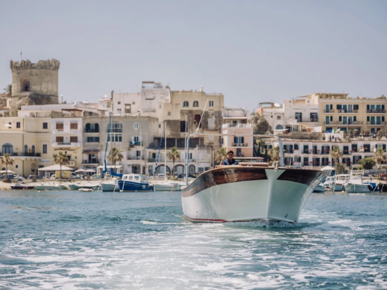 Vermietung Motorboot O.P Nautica  mit Führerschein