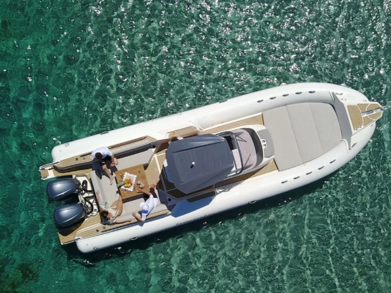 Schlauchboot mieten in Port de Saint-Cyprien Méditerranée zum besten Preis
