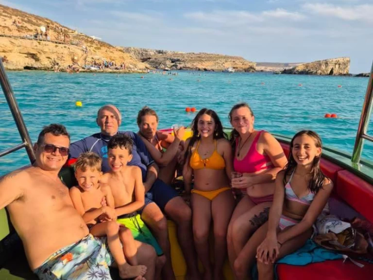 Boot mieten Ċirkewwa günstig motoring