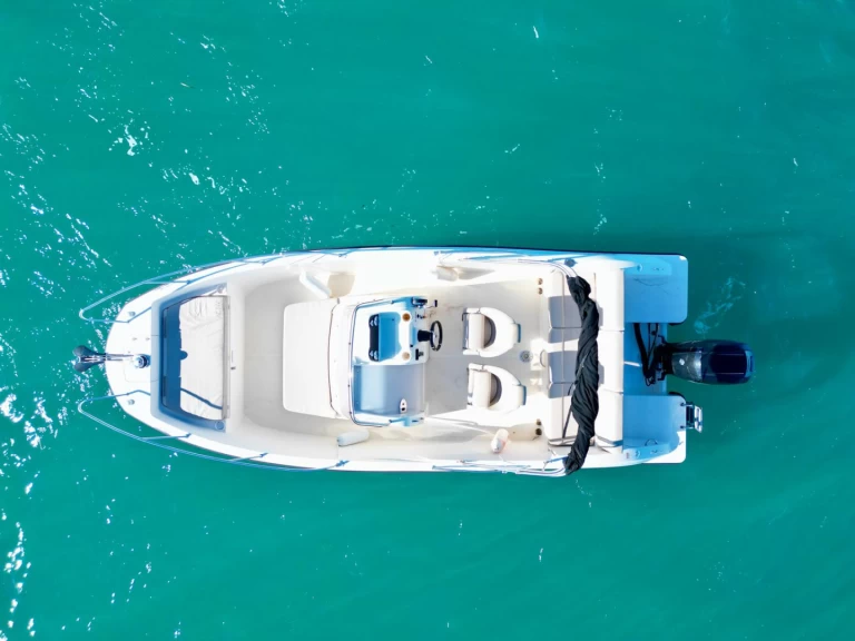 Vermietung Motorboot Quicksilver mit Führerschein