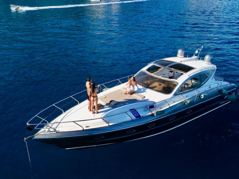 Ein Primatist G50 MIREJA mieten in Amalfi