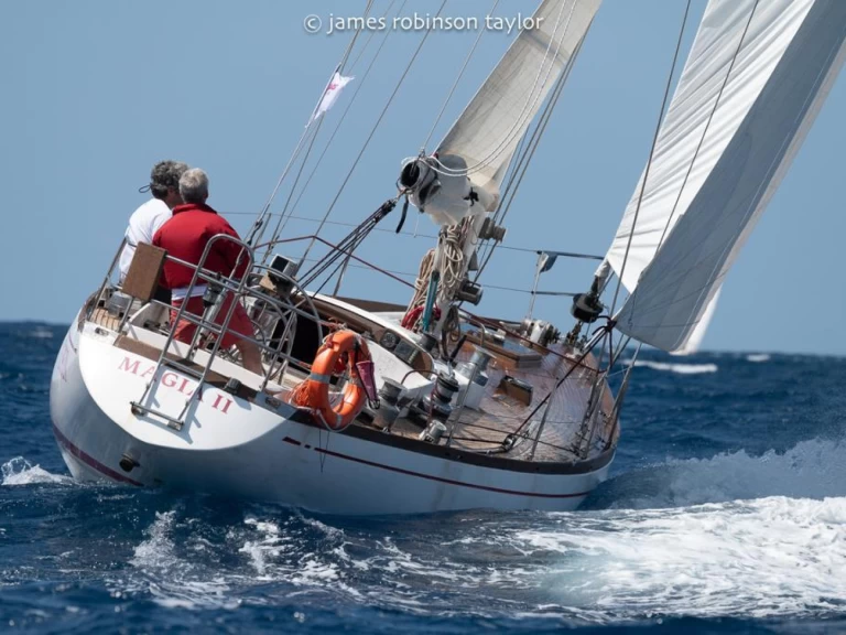 Segelboot mieten in Genua  - SWAN 43 race