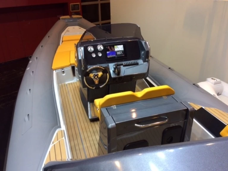 Schlauchboot mieten in Hyères zum besten Preis