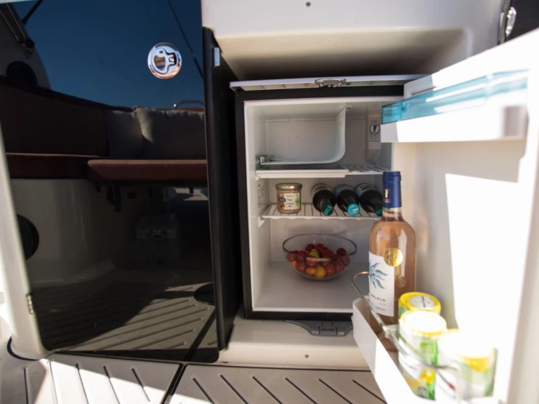 Ein Zodiac Medline 9 mieten in Propriano