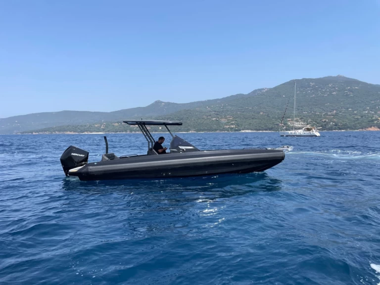 Motorboot mit oder ohne Skipper IRON mieten in Propriano