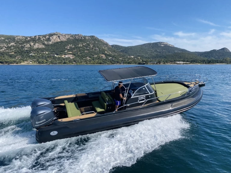 Schlauchboot mit oder ohne Skipper Capelli mieten in Porto-Vecchio