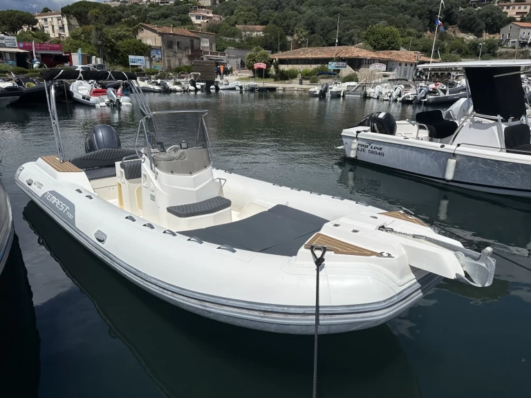 YachtCharter in Porto-Vecchio - Capelli Capelli 700 auf SamBoat