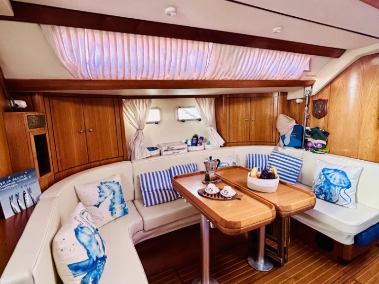 Ein Jeanneau Sun Odyssey 51 mieten in Teulada