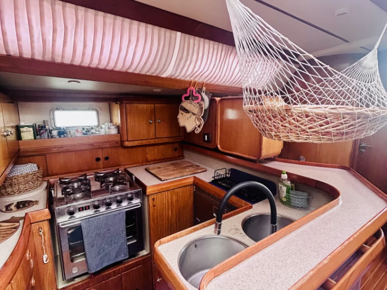 YachtCharter in Teulada - Jeanneau Sun Odyssey 51 auf SamBoat