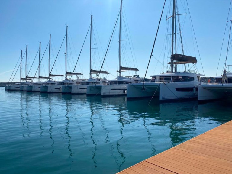 Katamaran mieten in Nettuno - Bali Bali 4.1 (watermaker / inverter)