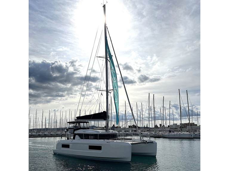 Boot mieten Sukošan günstig Lagoon 38 OWNER VERSION