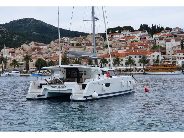 Vermietung Katamaran Fountaine Pajot mit Führerschein