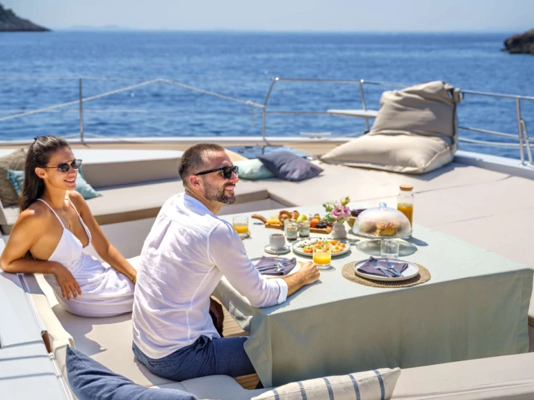 Bootsverleih Bali Farben  Kaštel Gomilica Samboat