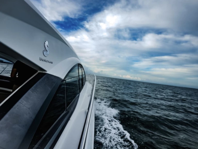 Yacht mieten in Rickenbacker Marina zum besten Preis