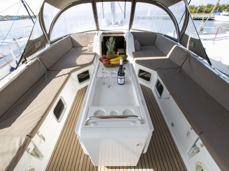 Segelboot mit oder ohne Skipper Jeanneau mieten in Piso Livadi