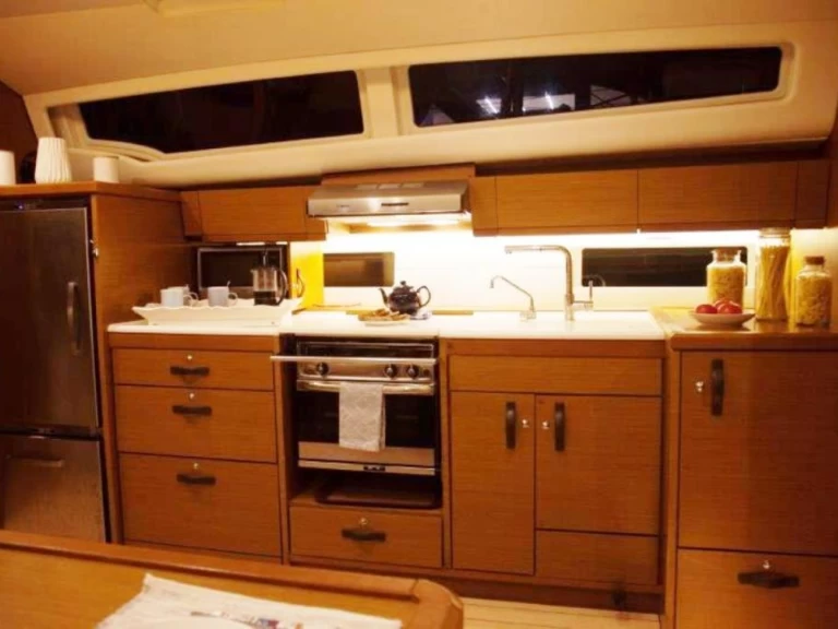 Ein Jeanneau Jeanneau 54 mieten in Nidri