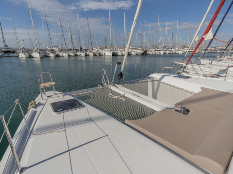 YachtCharter in Piso Livadi - Lagoon Lagoon 42 auf SamBoat