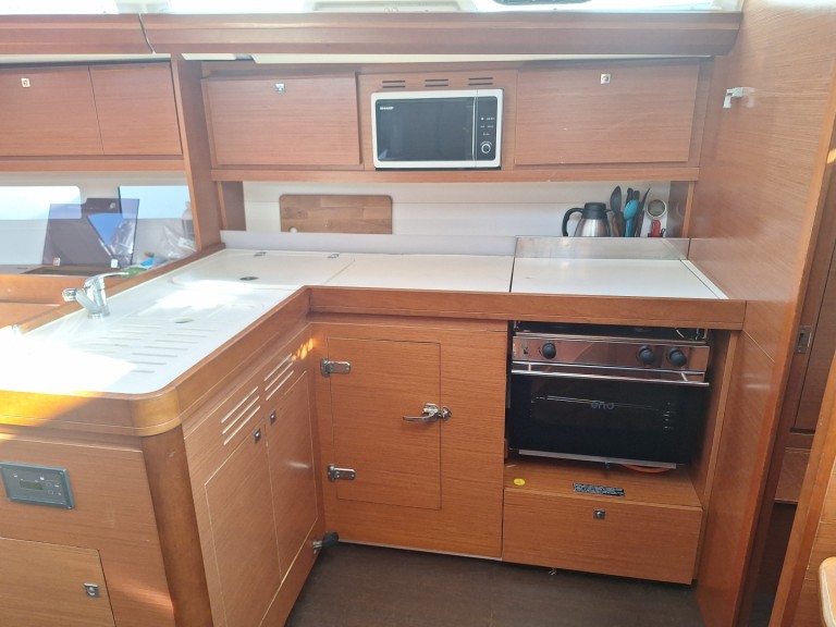 Segelboot mit oder ohne Skipper Dufour mieten in Toulon